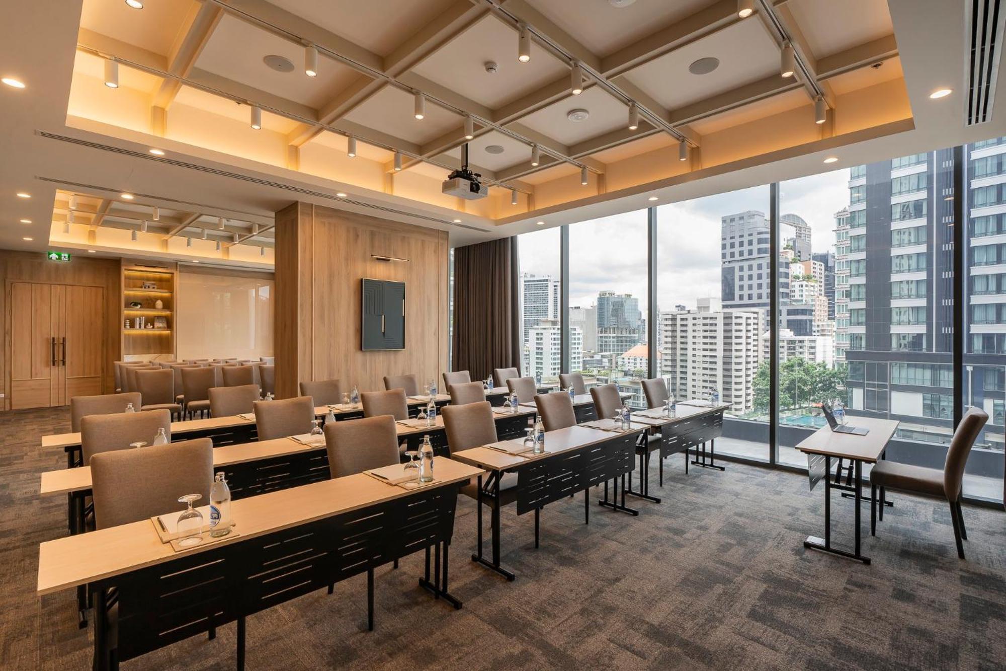 Staybridge Suites Bangkok Sukhumvit By Ihg Luaran gambar